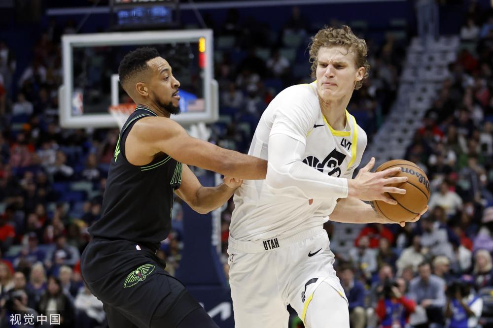 不勒斯的左 不勒斯的左